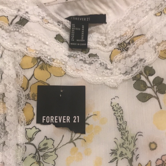 NWT Forever 21 blouse - Picture 3 of 4